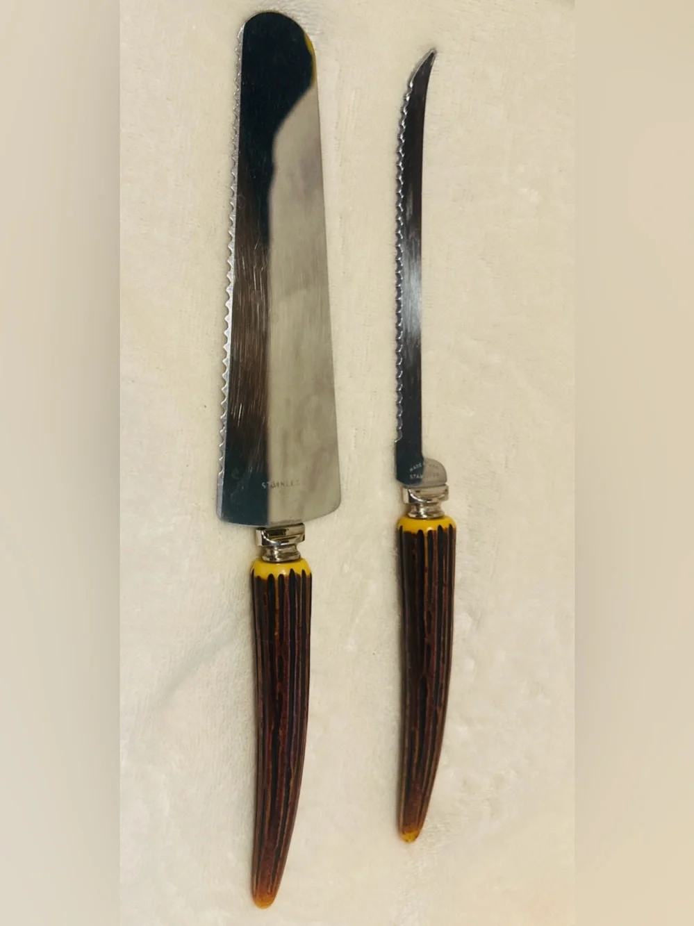 Set Of 2 Antique Stainless Antler Stag Horn Knifes Sharp Carving Made In USA